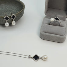 Load image into Gallery viewer, Freshwater Cultured Drop Pearl &amp; Agate Clover Set, Sterling Silver
