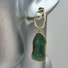 Load image into Gallery viewer, Irregular Shape Bead Pearl Golden Earring, Sterling Silver
