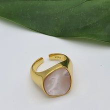 Load image into Gallery viewer, Chunky Mother Of Pearl Golden Ring, Sterling Silver
