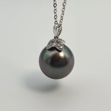 Load image into Gallery viewer, Tahitian Cultured Pearl Pendant + Chain, 18K White Gold
