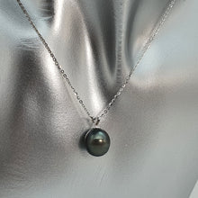 Load image into Gallery viewer, 10mm Tahitian Baroque Pearl Pendant, 18k Gold

