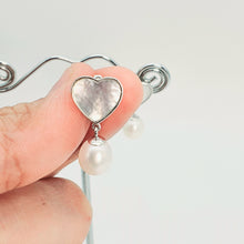 Load image into Gallery viewer, Heart_shape Mother of Pearl &amp; Freshwater Pearl Earrings
