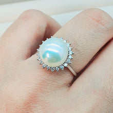 Load image into Gallery viewer, Large Freshwater Pearl ring, sterling silver
