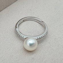 Load image into Gallery viewer, Round Freshwater Pearl Ring, Sterling Silver
