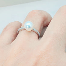 Load image into Gallery viewer, Round Freshwater Pearl Ring, Sterling Silver
