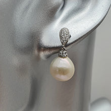 Load image into Gallery viewer, Edison Baroque Pearl luxurious Earrings, Sterling Silver
