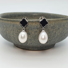 Load image into Gallery viewer, Black Agate Clover &amp; Freshwater Pearl Drop Earring, Sterling Silver
