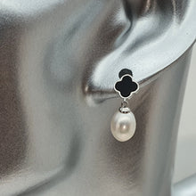 Load image into Gallery viewer, Black Agate Clover &amp; Freshwater Pearl Drop Earring, Sterling Silver
