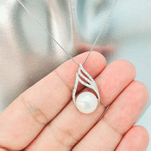 Load image into Gallery viewer, Bridal Freshwater Jewellery Teardrop Set, Sterling silver
