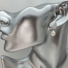 Load image into Gallery viewer, Freshwater Pearl Teardrop Earring, Sterling Silver
